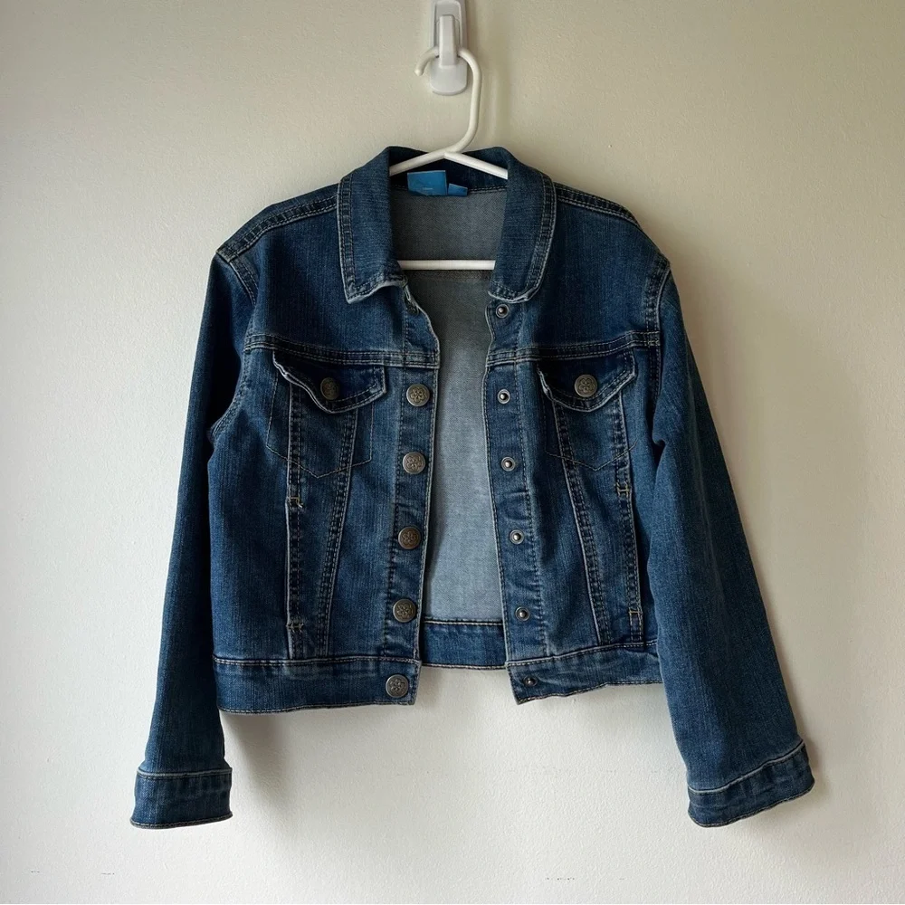 Disney Encanto Girls Denim Jacket Size 6/6X | Butterfly Floral Back Graphic Jean - Picture 2 of 11